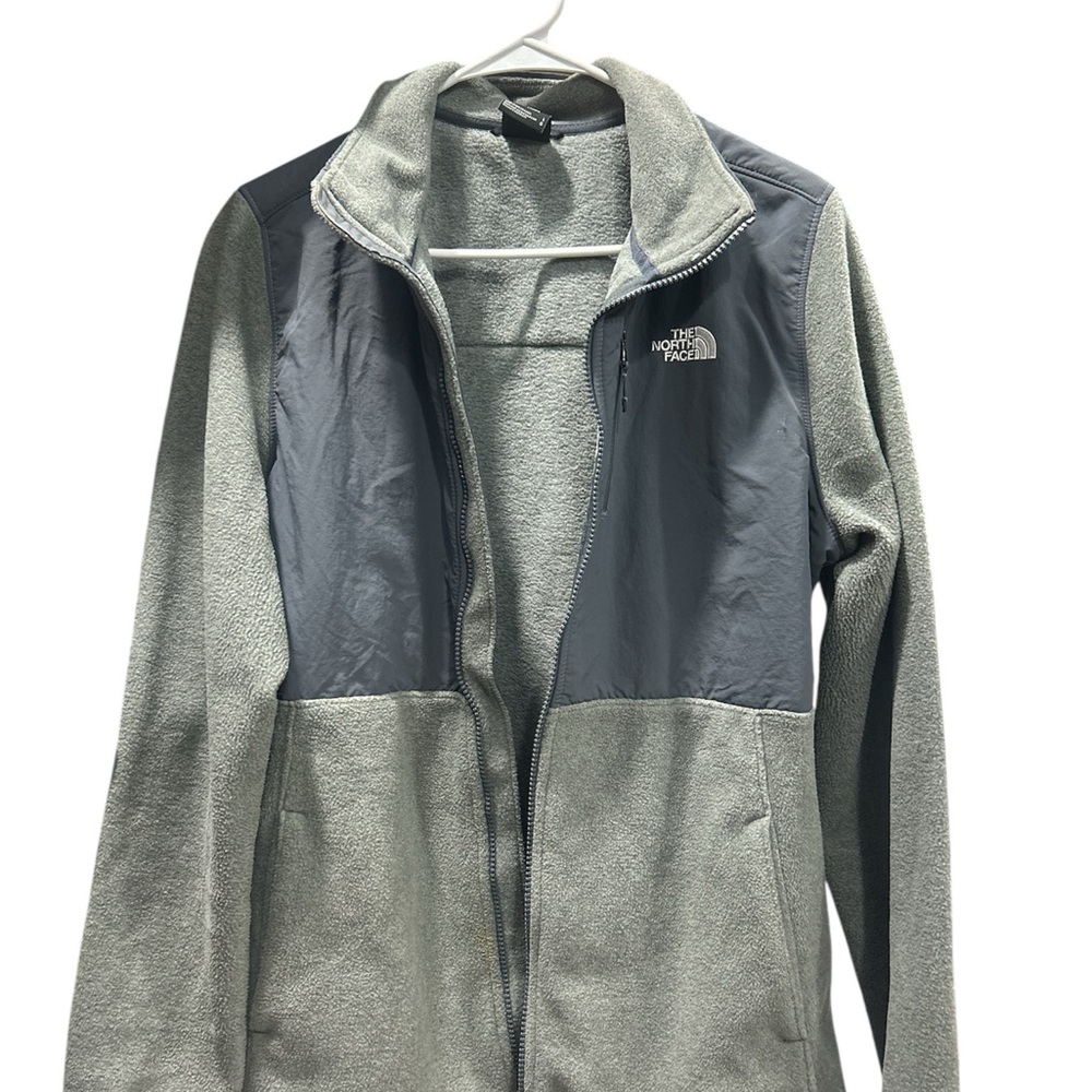 The North Face Women's Two-Tone Gray Ski Jacket